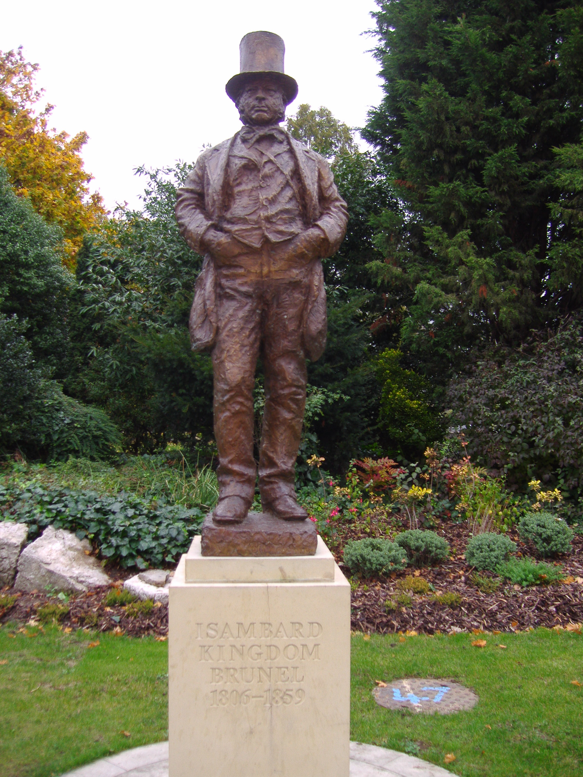 Statue of Brunel at Brunel University